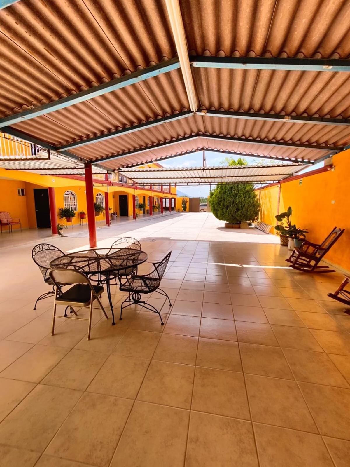 Hotel Posada Santa Elena Parras de la Fuente Exterior foto